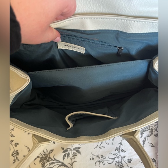 Used Matt and Nat Bag - Picture 5 of 6